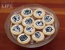 spider-web-cookies-1_making-a-life